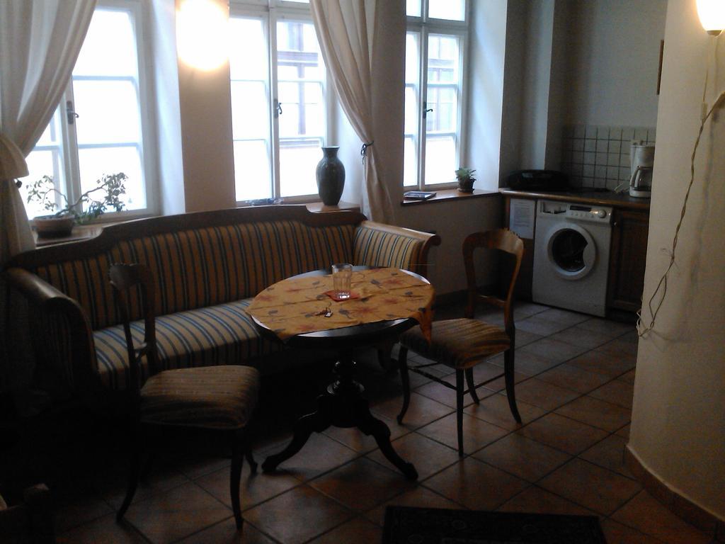 Residence Vlasska Prague Bilik gambar